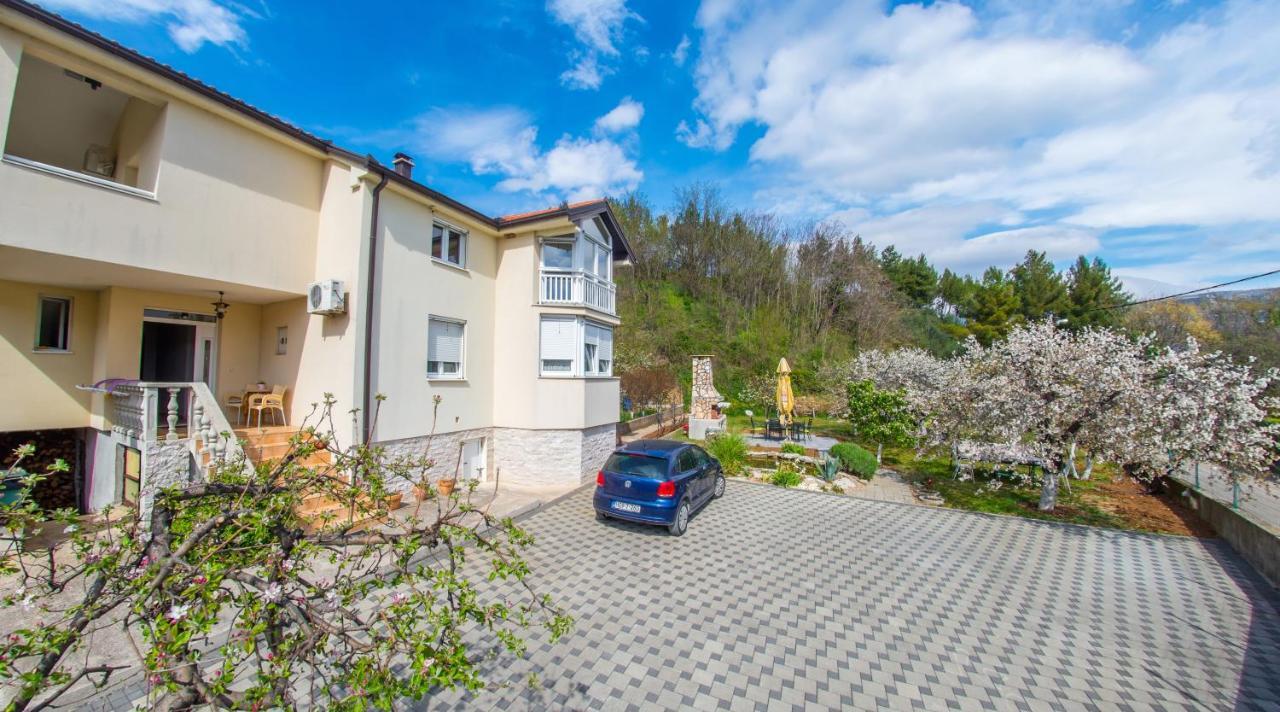 Bega Apartman Mostar Exterior photo